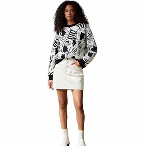 Vintage 1980’s Organically Grown Blk/Wht Geometric Dolman Sleeve Sweater Medium